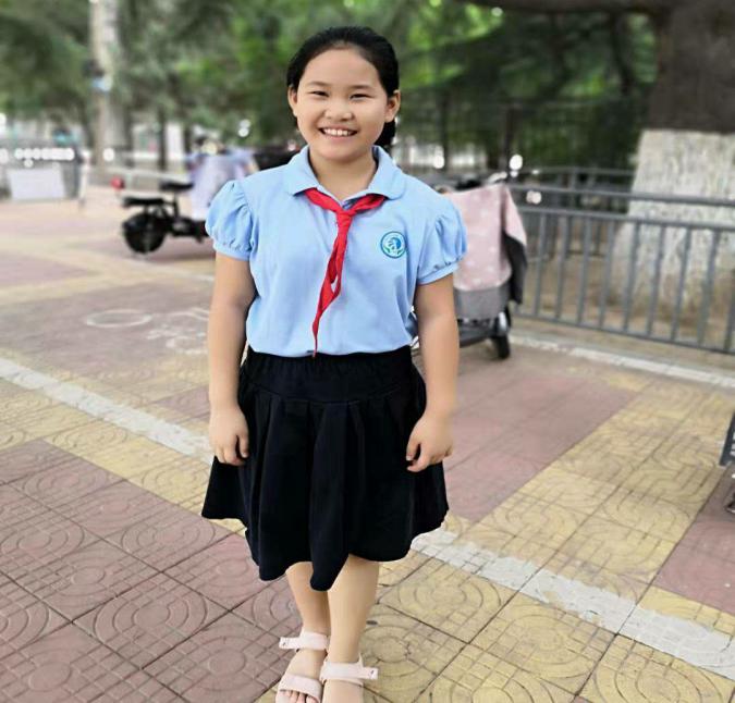 自律小明星闪耀你我他山东师大二附中小学部自律小明星评选四年级组