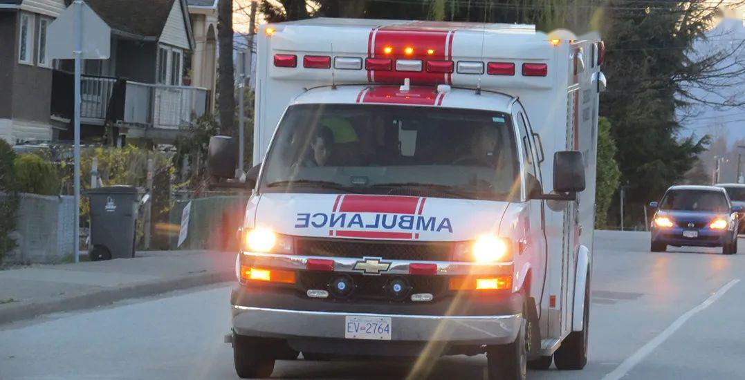 温哥华重症患者,从上急救车到出院,经历了什么?_救护车
