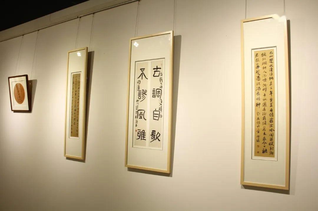 德惠各界书画名家书画珍品百余幅书画苑展区内陈列展示三修堂书画苑5