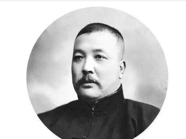 1909年,锡良调任东北.李经羲接任云贵总督.