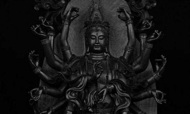 排名第14 千手黑佛这个想必大家都很熟了,尸香魔芋的原型是泰坦魔芋花