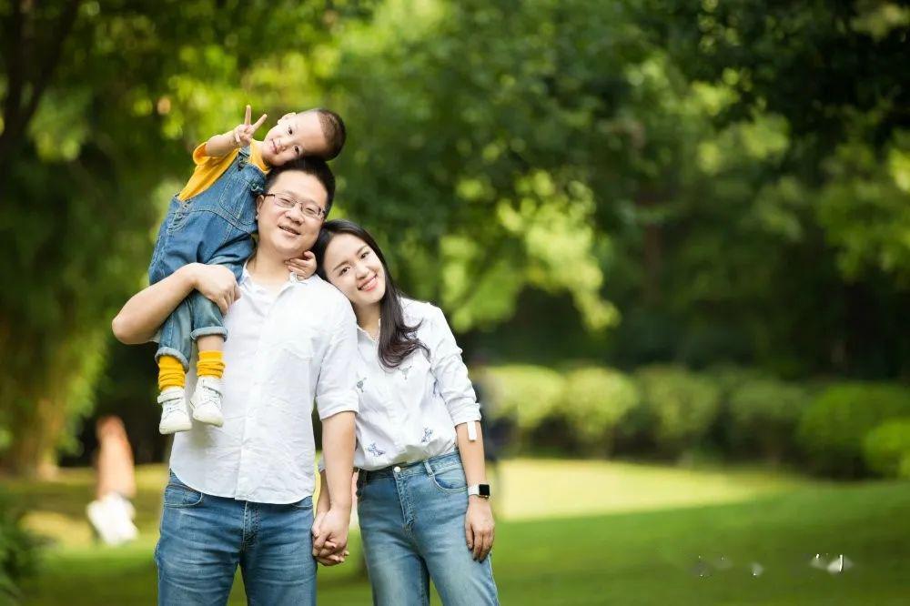 家园共育家庭亲子阅读活动一私享家之稳稳读绘本