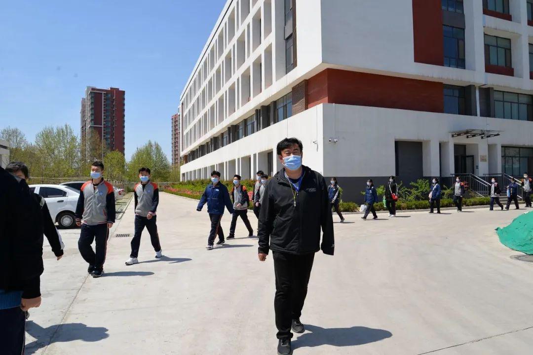 这里是五莲一中