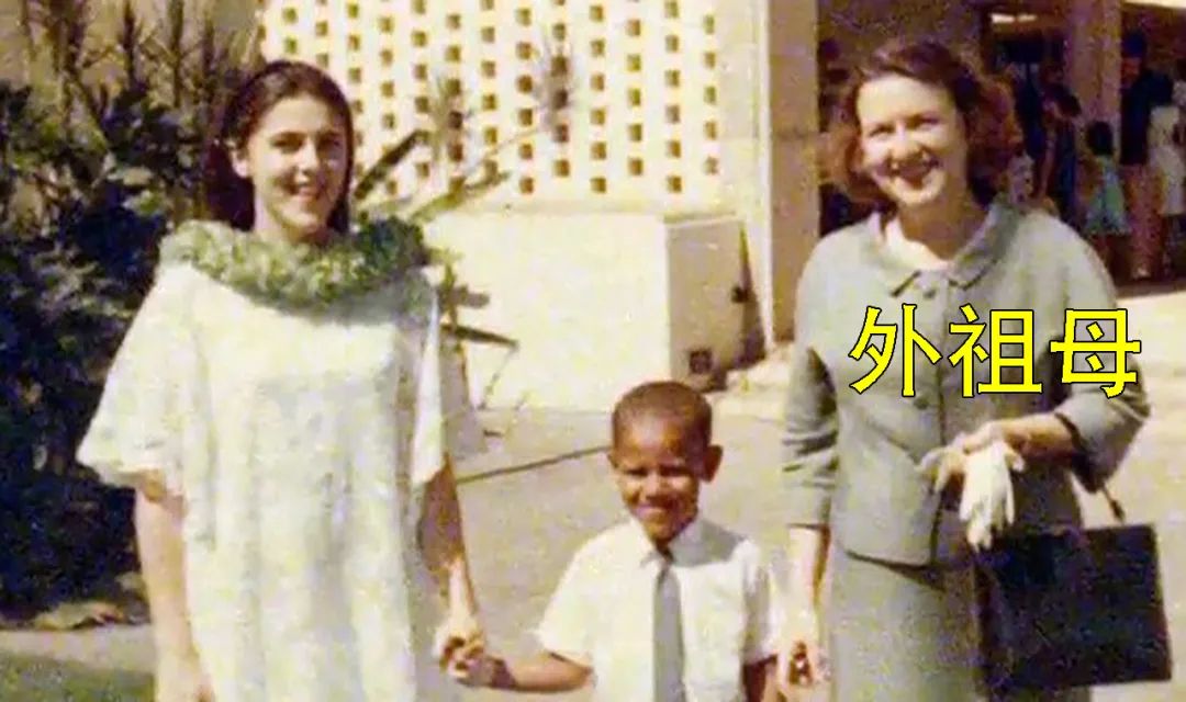 奥巴马18岁时太叛逆,手拿香烟吞云吐雾,脸上带着离异家庭的伤痛