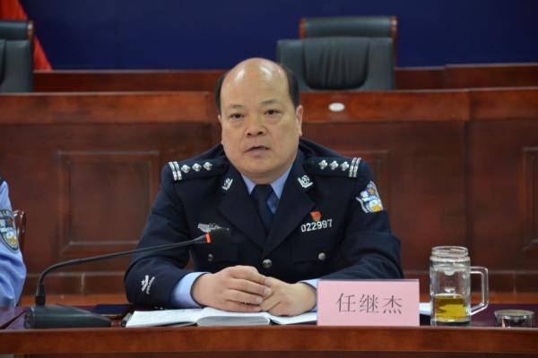 河南新安让五四精神激励警心