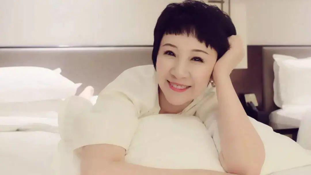 现实会告诉你,真正命好有福气的,永远是这种女人_周思敏