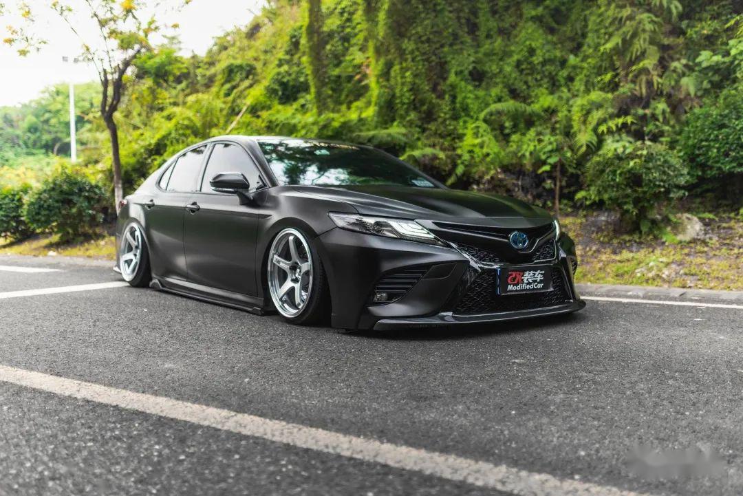 从绞牙到气动的完美进化,广州玩家打造出独一无二的八代凯美瑞_搜狐汽