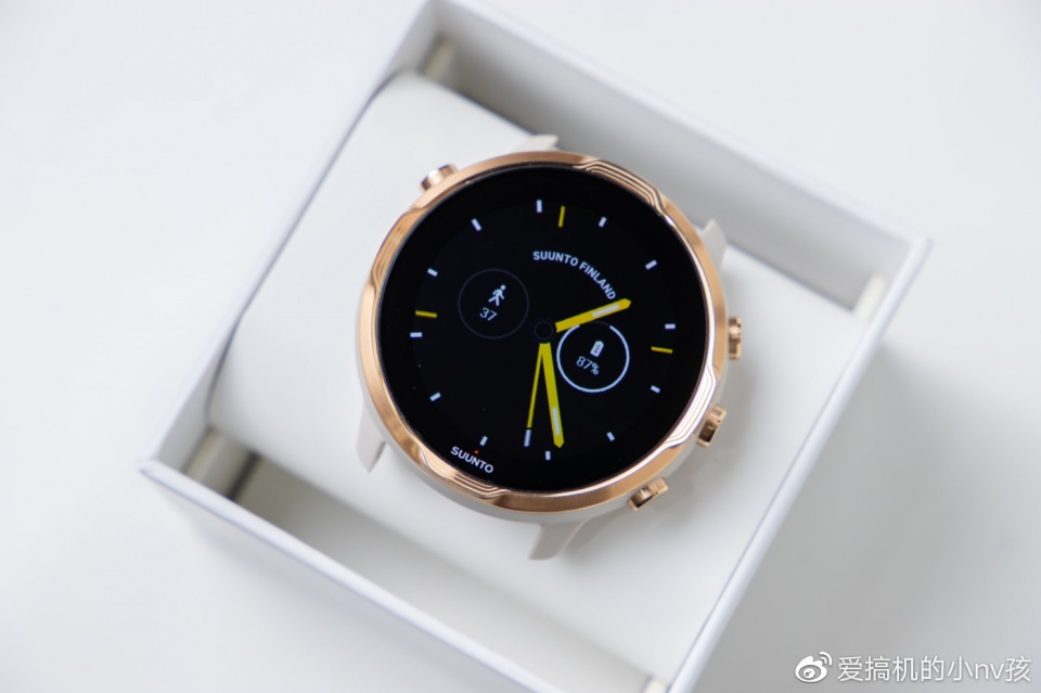 颂拓suunto 7上手体验 运动,智能双系统手表是什么新鲜的玩法?