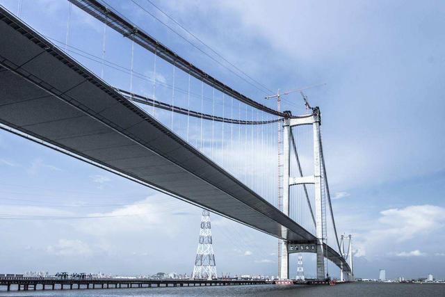 原创虎门大桥被称为最繁忙的桥桥面发生异常抖动旅友摇得人头晕