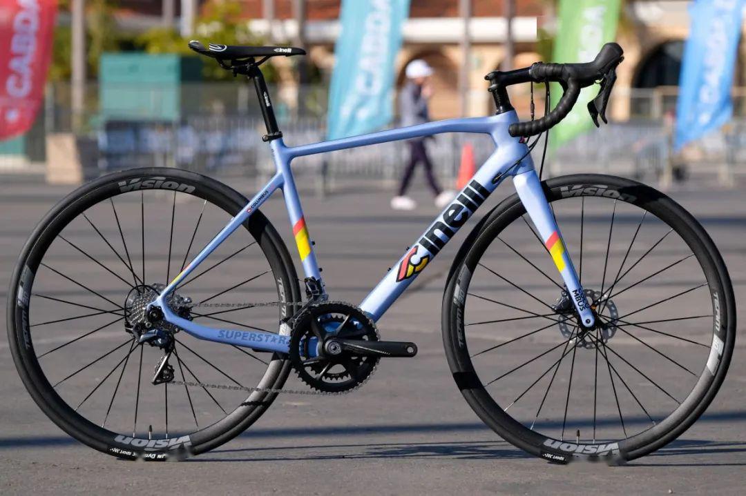 superstar disc ,清澈的蓝色火焰,重新诠释意大利神话的赛级车架