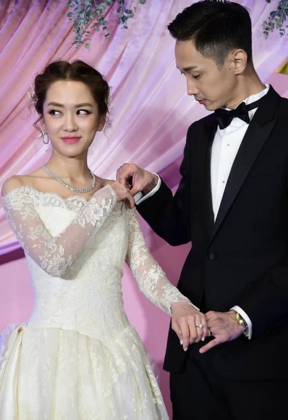原创把嫁入豪门当成毕生事业的女星,在错失3次机会后,终于如愿以偿