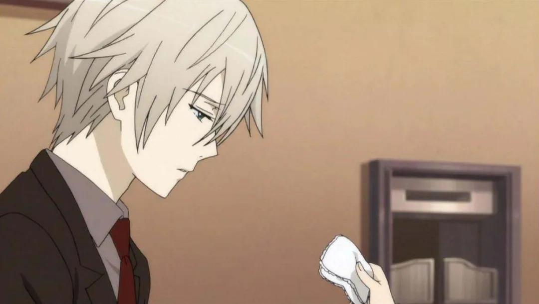 这些动漫男角,完美的诠释了什么叫做"自古白毛出男神"!