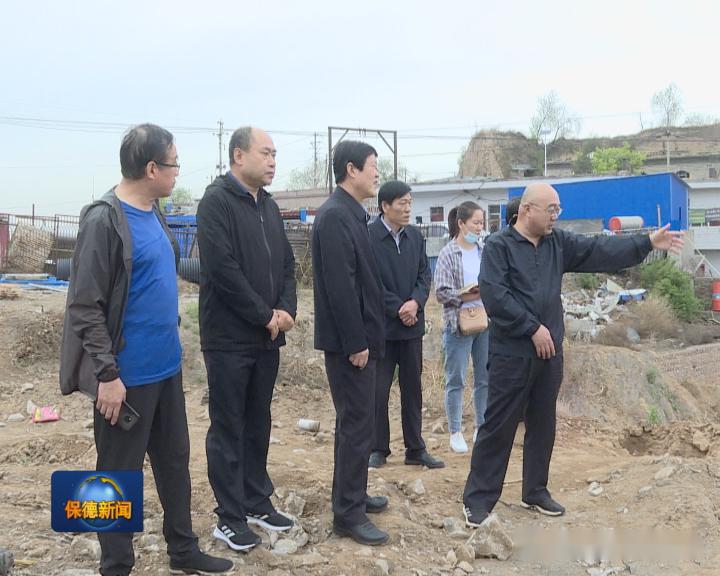 韩斌在调研城区防汛抗旱森林防火地质灾害防治工作时强调高度重视压实