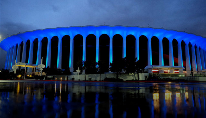 鲍尔默4亿正式收购论坛球馆 为快船建新主场清除障碍_英格尔伍德