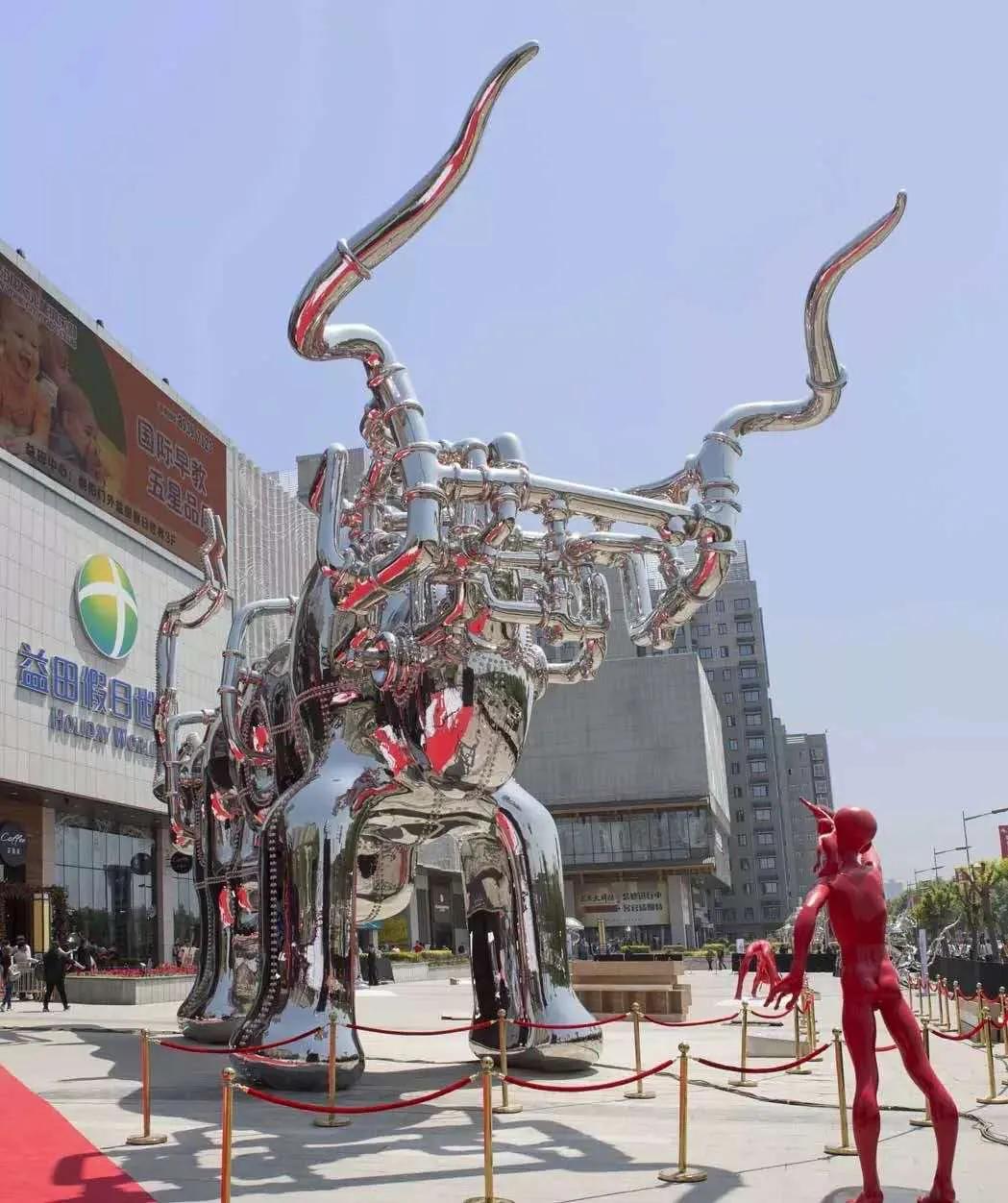 陈文令喷气牛把麦道夫一头顶进卡美丽亚