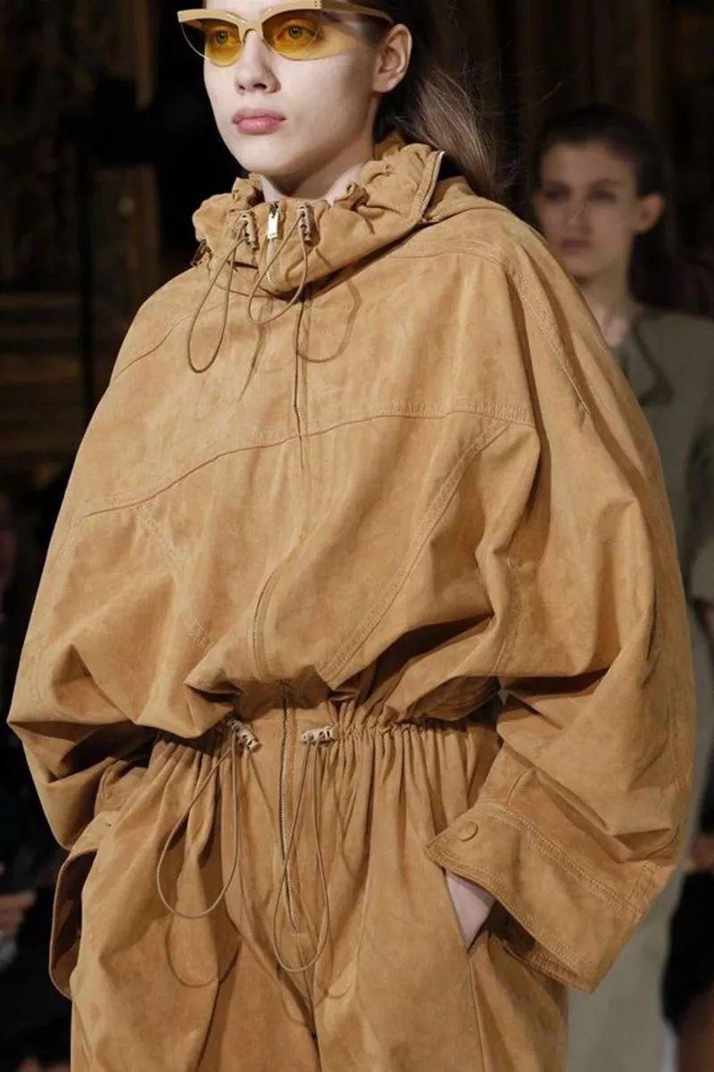 服装大干货——衣身 · 领子 · 袖子款式设计合集!