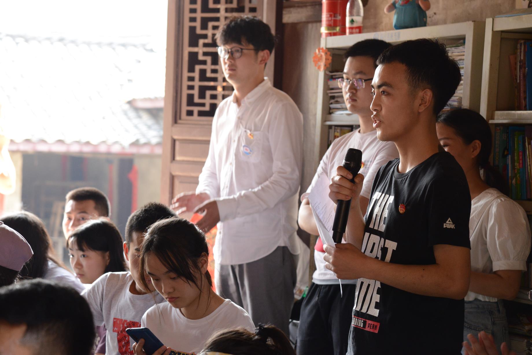 绽放战役青春02坚定制度自信传播新青年正能量展中江新青年风采圆满