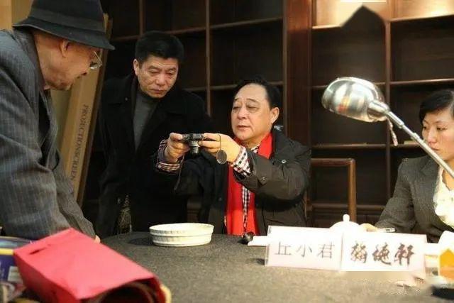 每块瓷片都是老师古董鉴定家丘小君说收藏