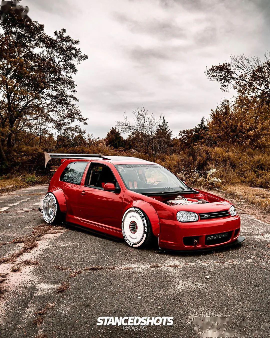 红色宽体高尔夫mk4r32还有几分像从前