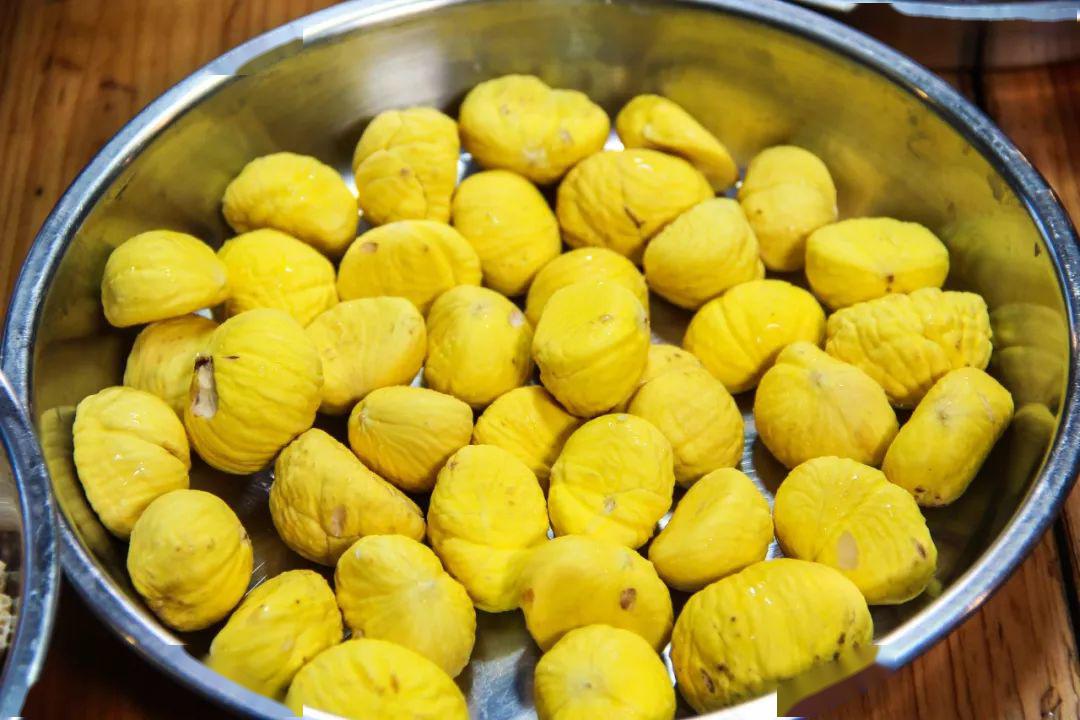 冰火两重天的味蕾冲击▎火爆司前的陈皮火焰醉鹅来了让你如此如醉