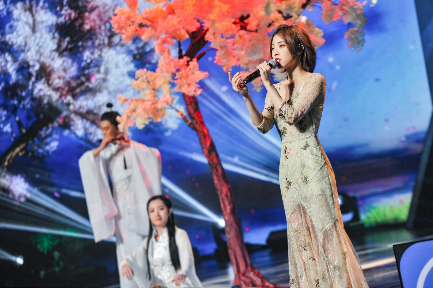 中国好声音古风女歌手图片