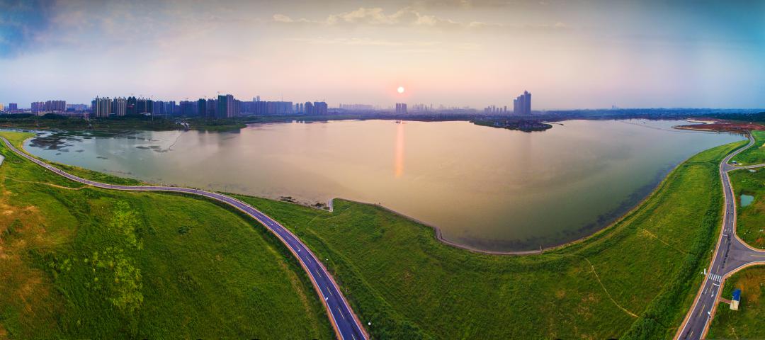 散步,觀景,賞日落!松雅湖國家溼地公園等你來