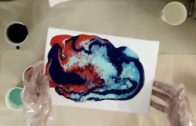 流体画原来是这么创作出来的!_颜料