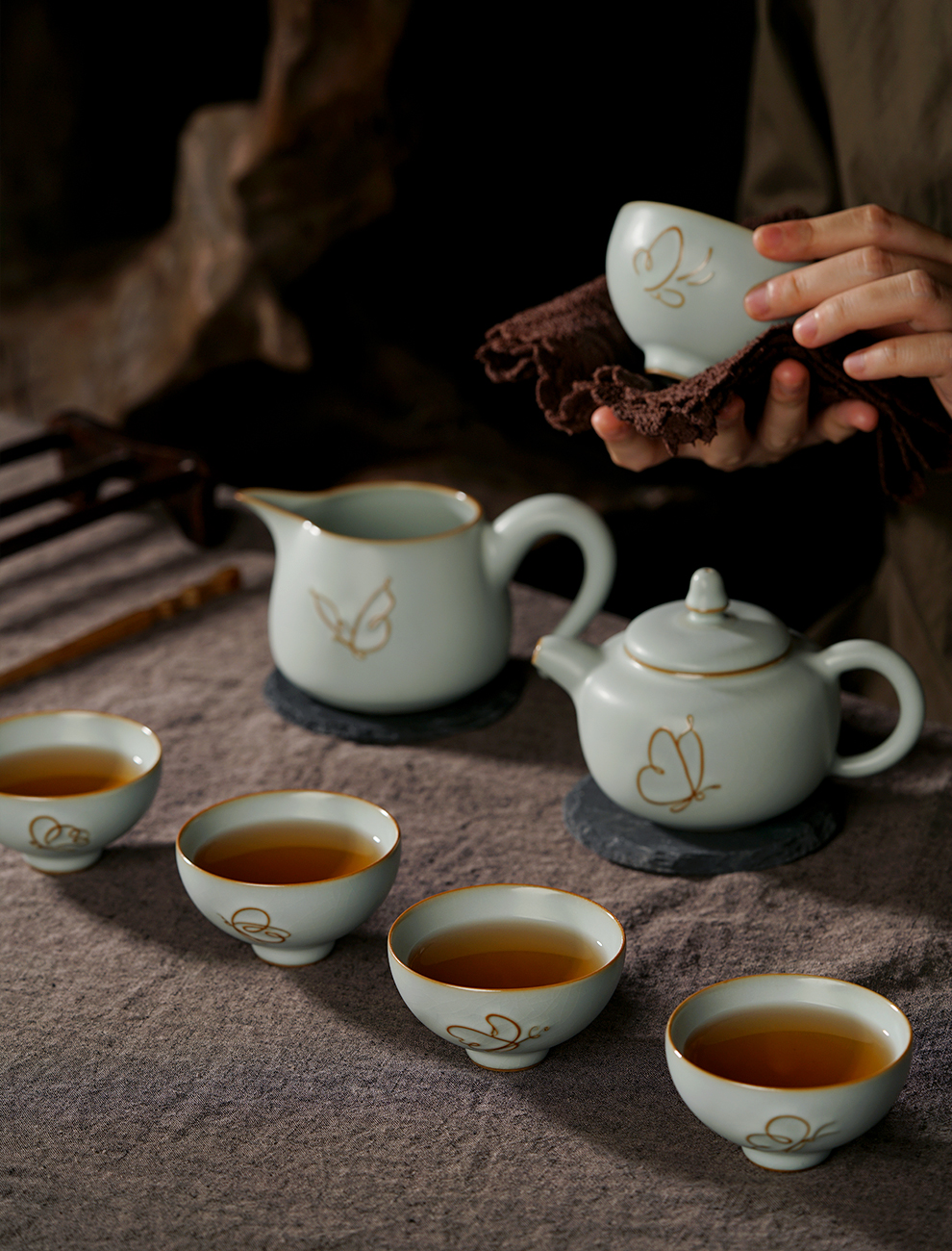 汝窑茶壶开壶到底麻不麻烦