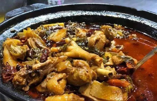 火遍全国的酸菜鸡做法,步骤详细,配方精准,全干货