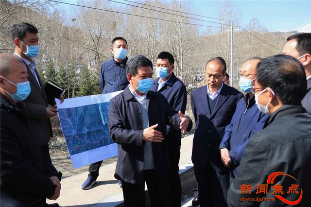 市领导深入五台山景区一线现场办公 加速推进项目建设