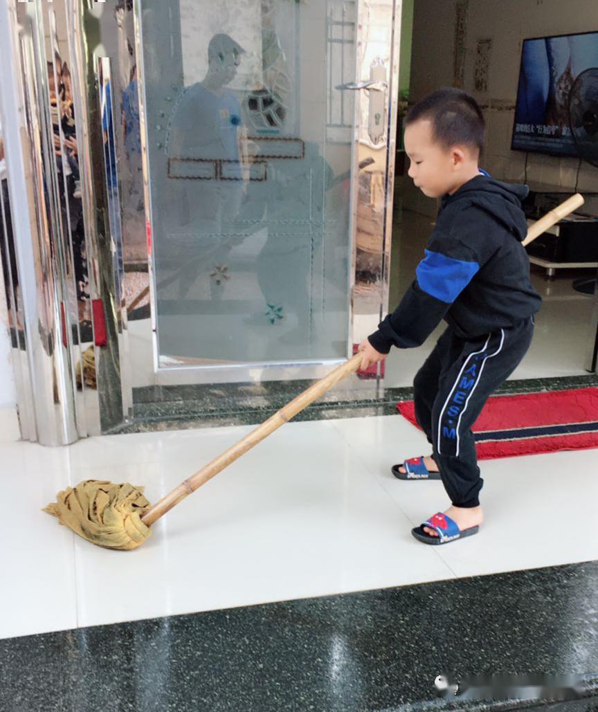 做快乐的劳动者东山县实验幼儿园五一劳动节系列活动