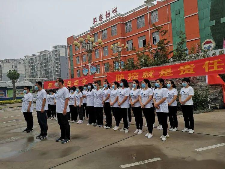 赵县李春学校上天布雨泽喜看蔷薇开