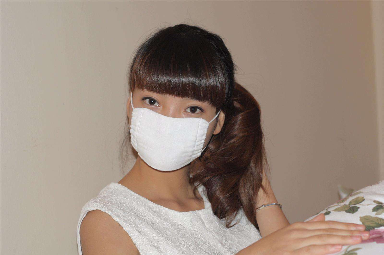 天气太热日本发售冰镇口罩凉爽抗疫