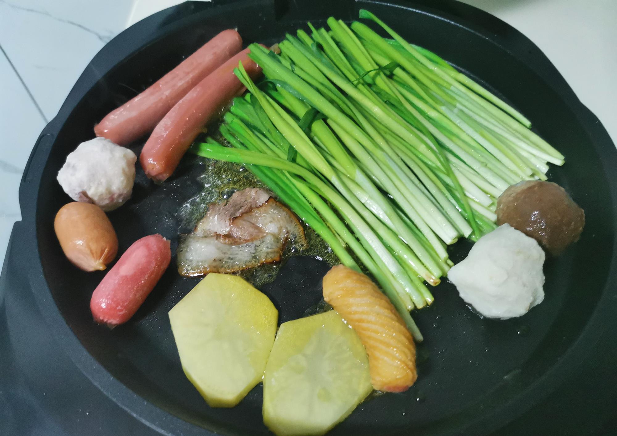 原创假期朋友圈都是晒美食在家也可以做一顿的铁板烧大餐