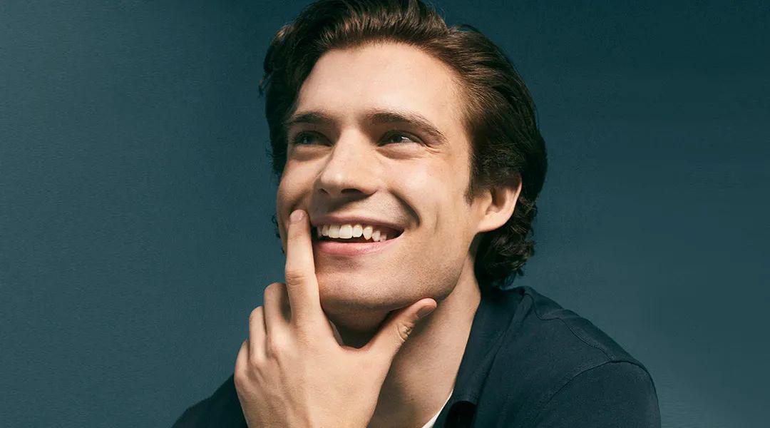 美剧《好莱坞》播出,他好帅!_david