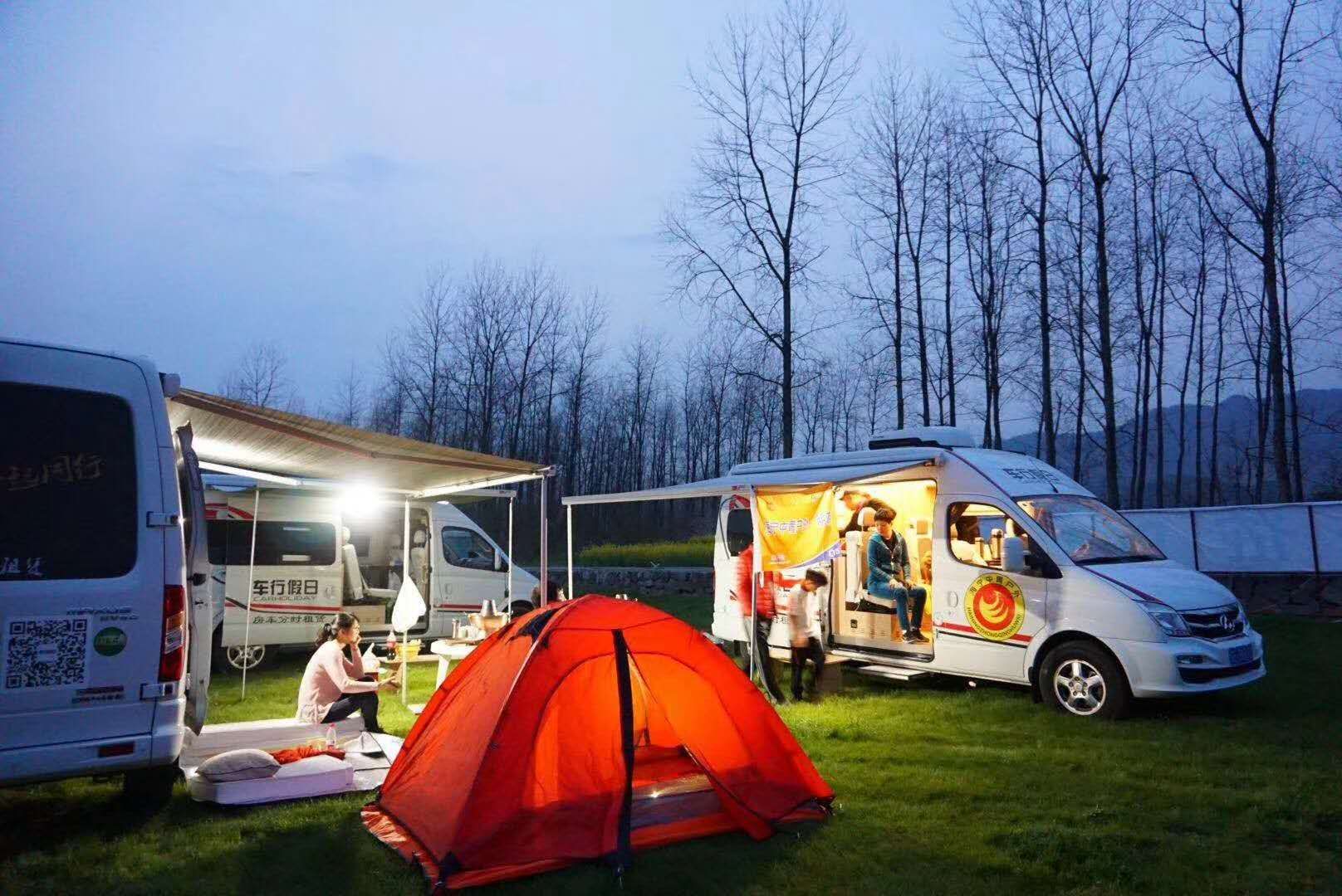 房车自驾游的优越性!会成为国内流行的发展趋势吗?_旅游