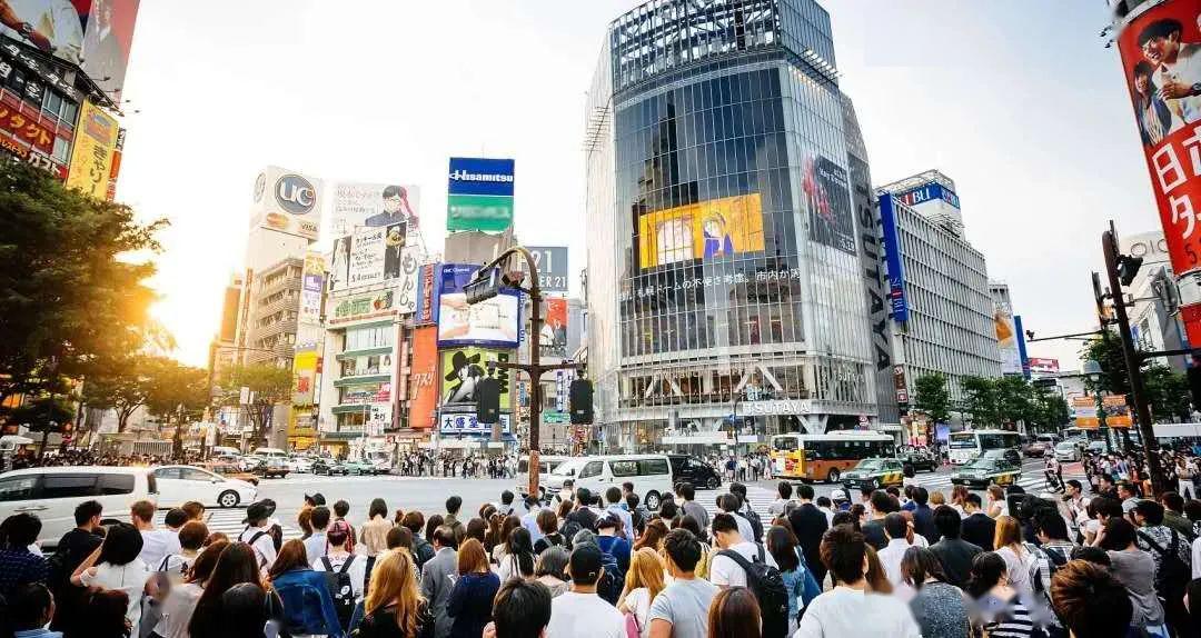 西安购物节消费回暖购物中心客流上涨