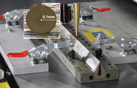 高清视频喷丝板激光微孔加工