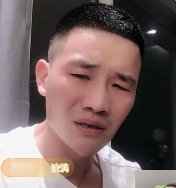 原创嘎子哥直播卖货被坑,商家全送残次品,被投诉后在直播间痛哭