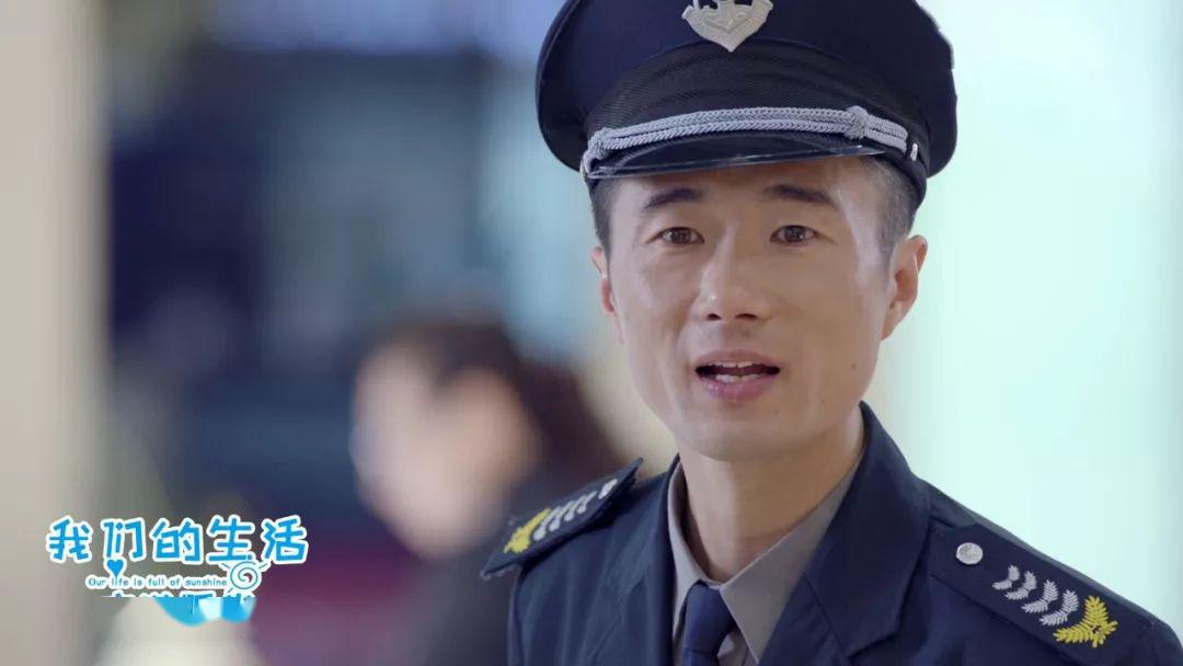 佟小虎:中国内地著名演员,毕业于中国人民解放军国防大学军事文化学院