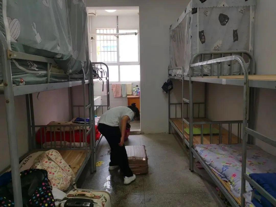 今天,大冶终于开学了!多图直击高三复课第一天!场面相当.