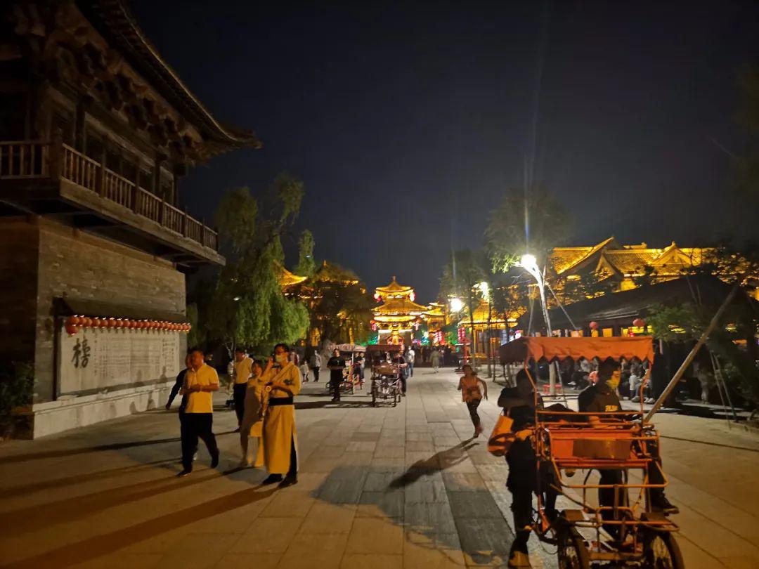 东平水浒影视城大宋不夜城好汉功夫秀