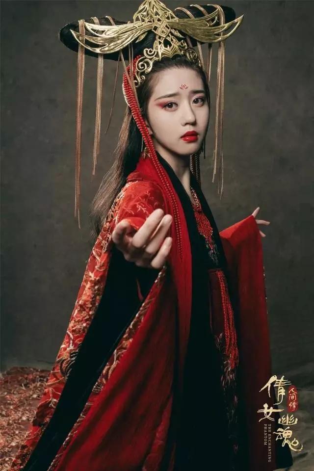 李凯馨版聂小倩被吐槽表情太尴尬没有王祖贤的一丁点风情