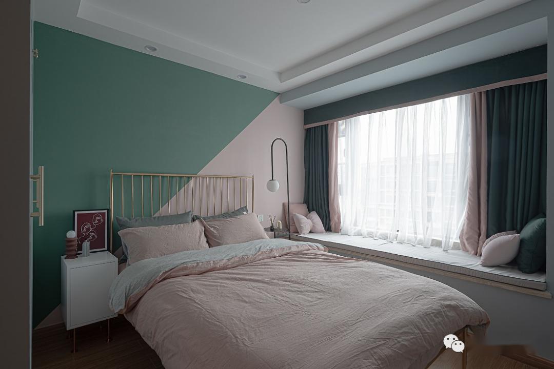 90㎡轻奢北欧3室2厅高颜值拼色墙时髦有腔调