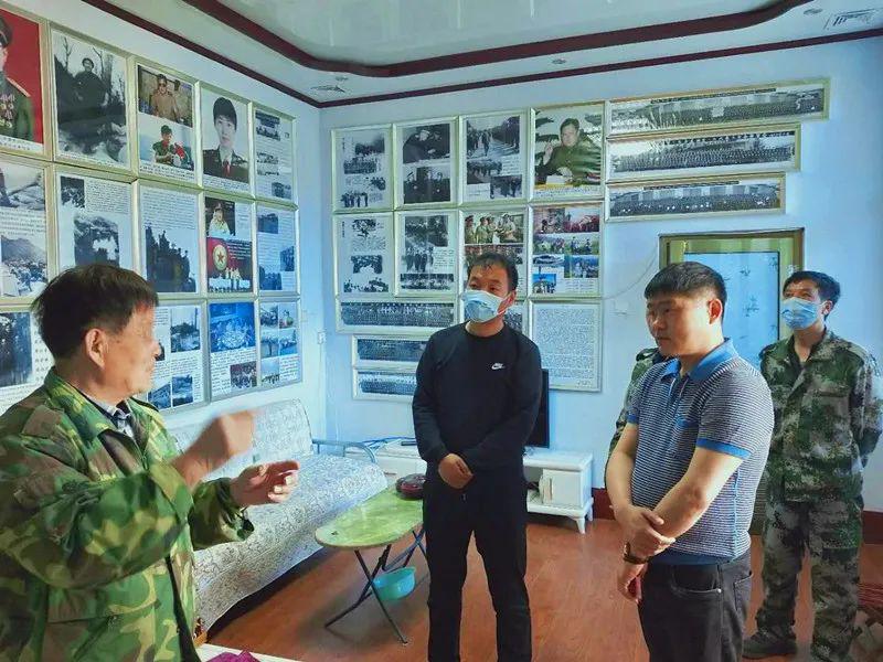 爱磁县作贡献向榜样学习