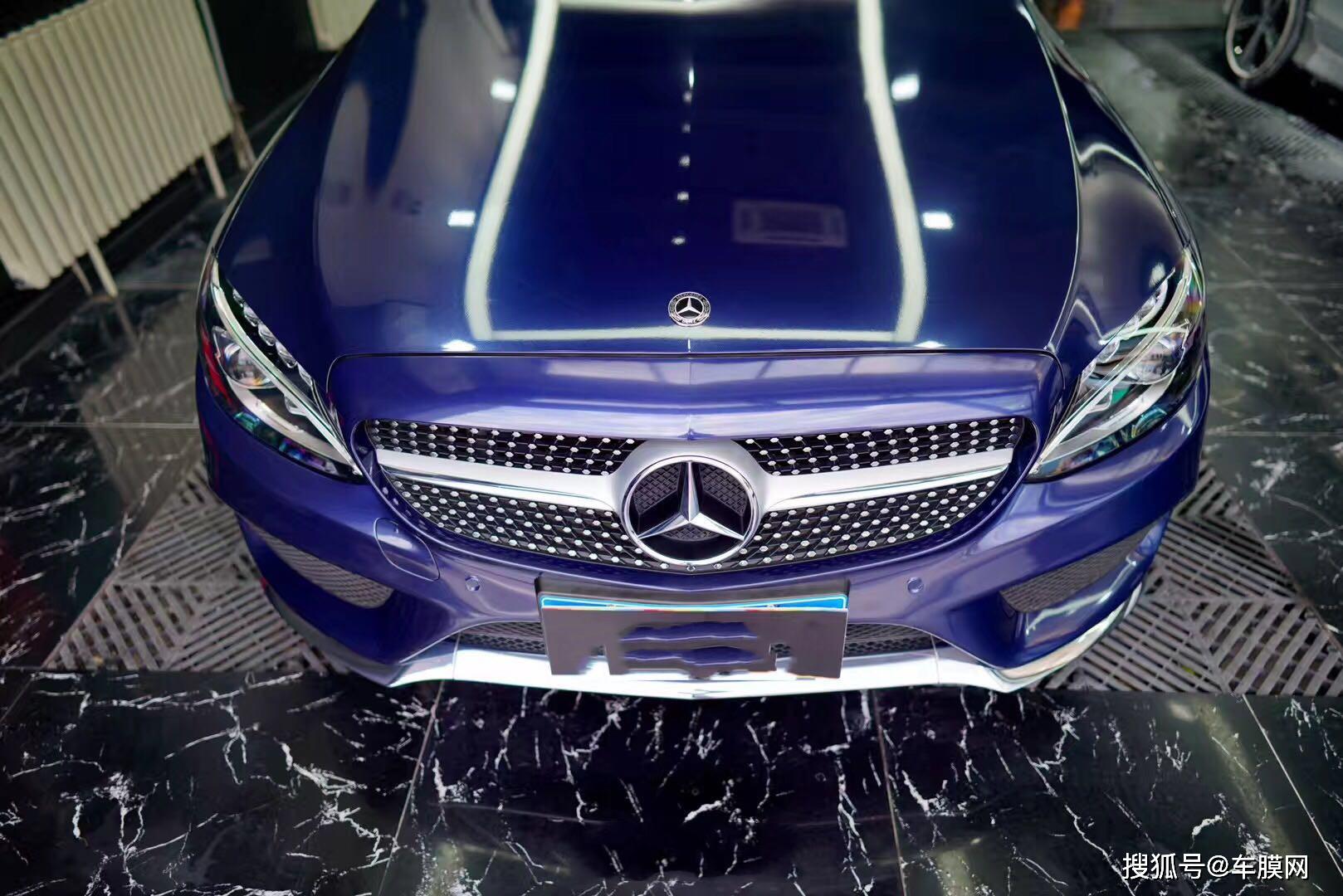 奔驰c级coupe宝石青贴膜改色效果图