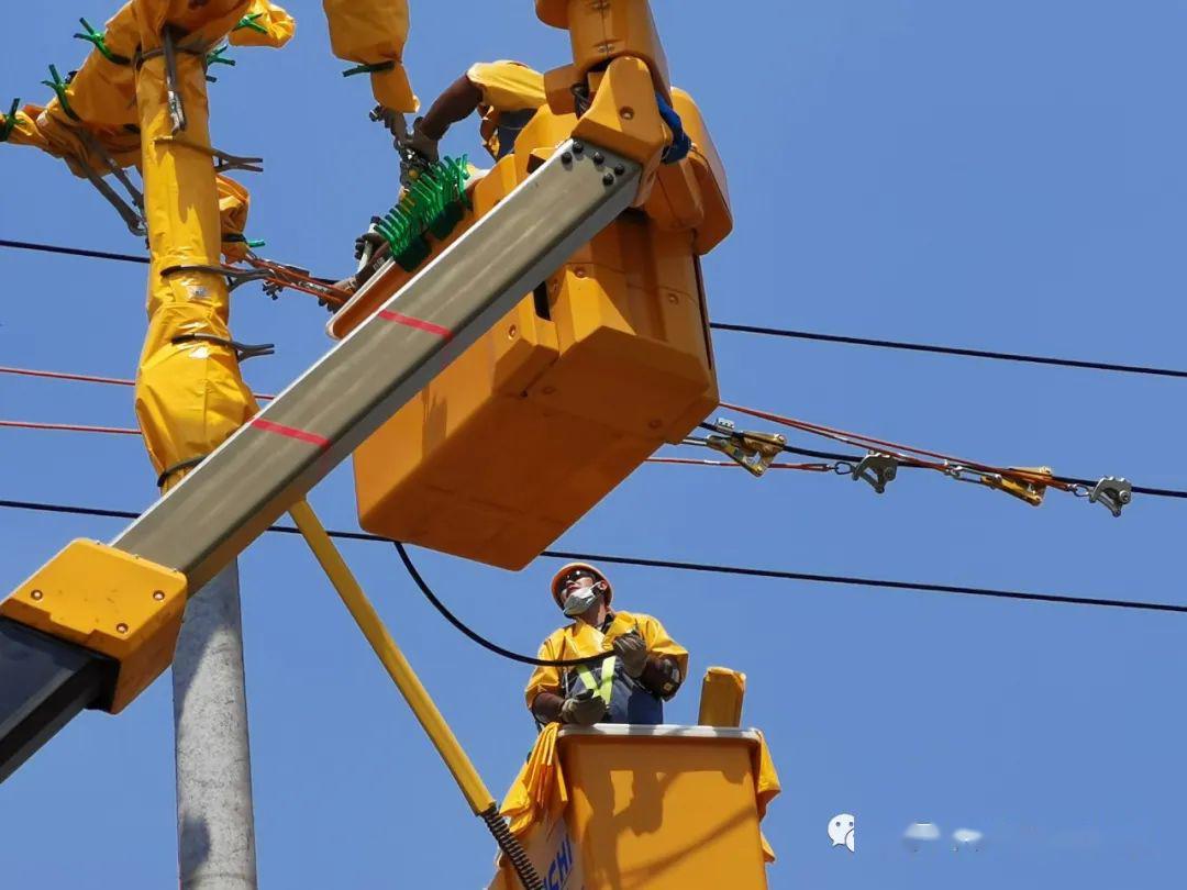 经验交流带负荷迁移耐张杆导线