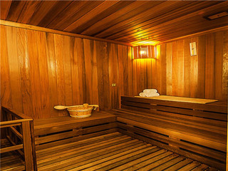 累了,倦了,蒸个桑拿浴,放松,又美容可好!