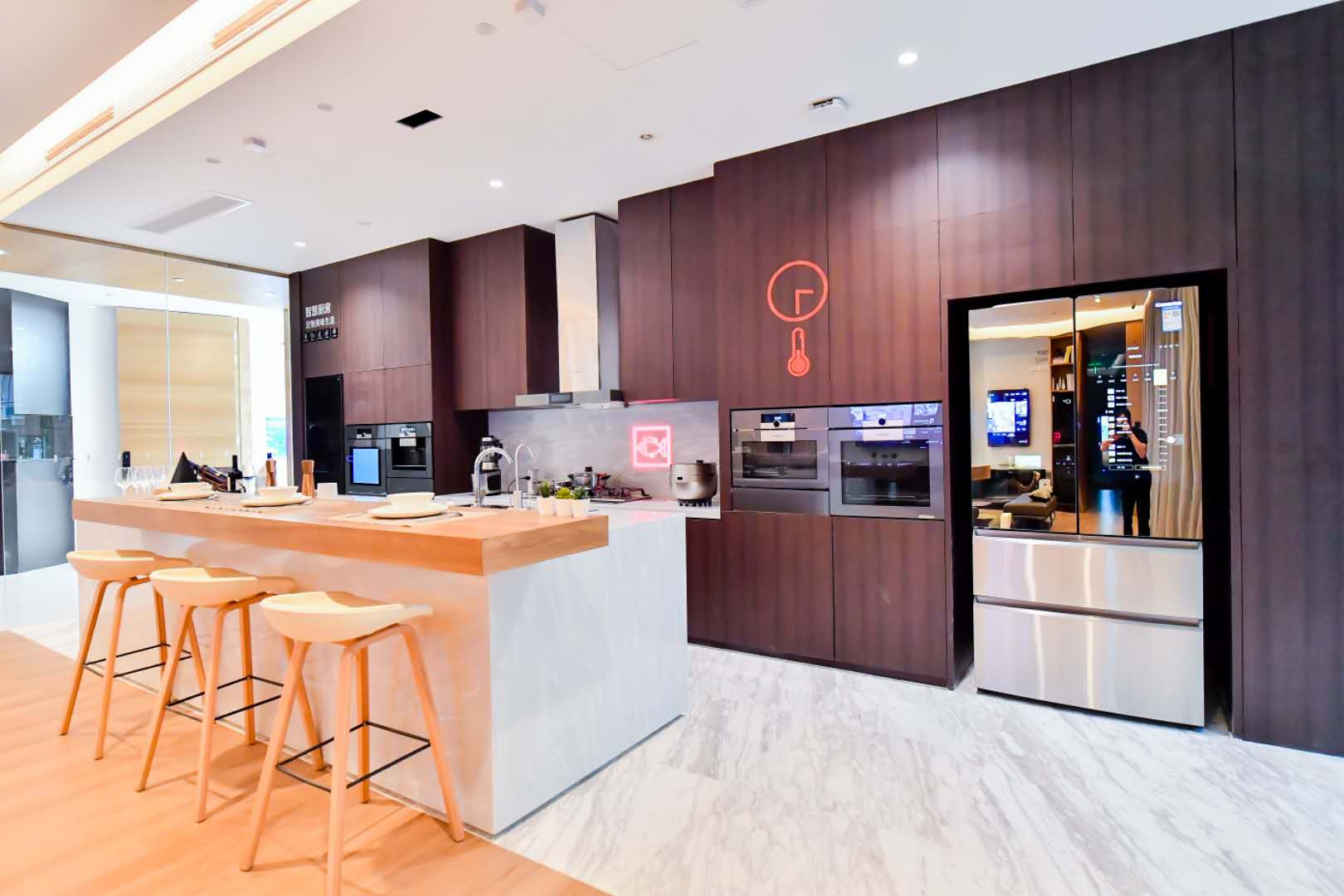 海尔智家2019年营收,净利逆势上扬:卡萨帝增幅30%,引领高端市场