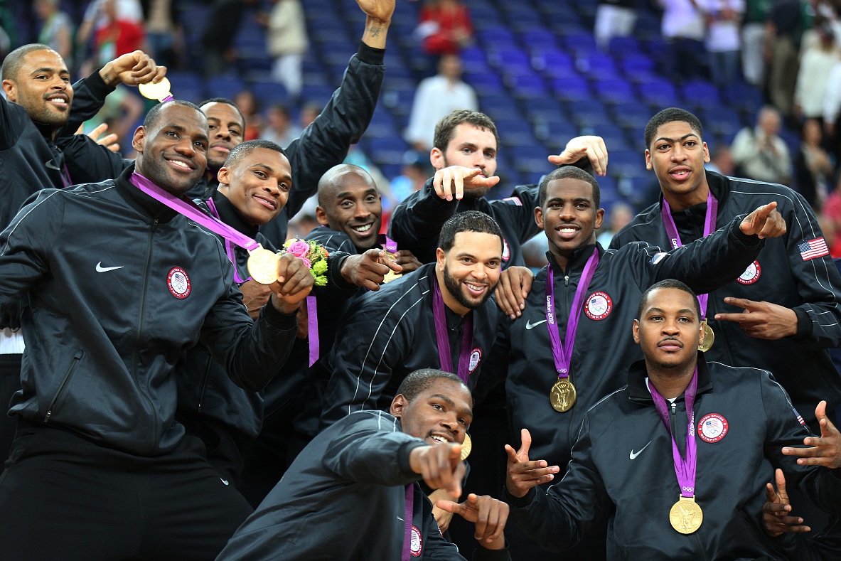 原创美媒4支梦之队最强排名科比詹姆斯率领08年复仇之队